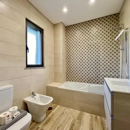 Quarteira Modern By Homing Apartment Exterior photo