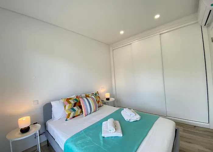 Quarteira Modern By Homing