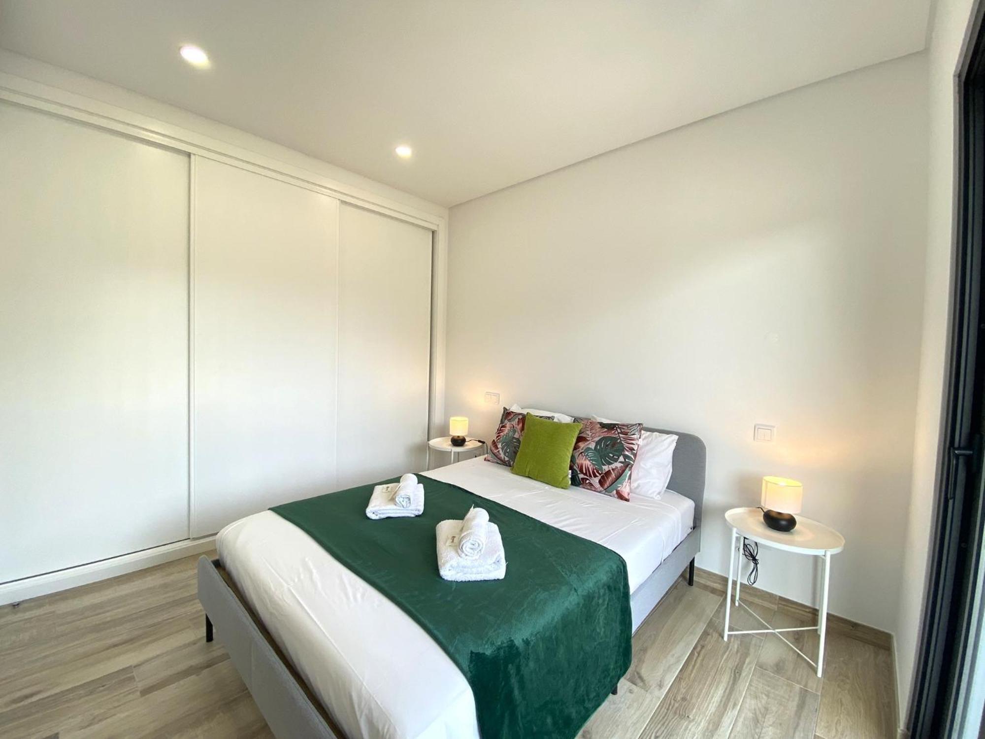 Modern By Homing *